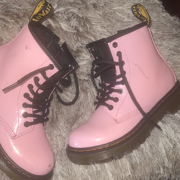 Boots - Picture 4 of 8